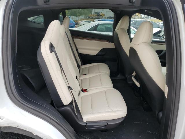 7SAXCDE56NF361164 - 2022 TESLA MODEL X WHITE photo 11