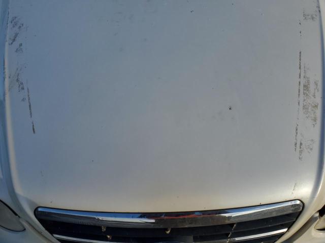 KNAGD126X45370730 - 2004 KIA OPTIMA LX WHITE photo 11