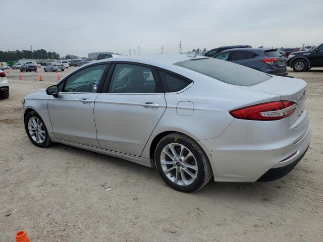 3FA6P0HD6KR167159 - 2019 FORD FUSION SE SILVER photo 2