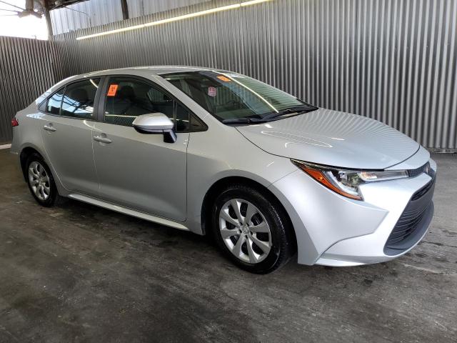 5YFB4MDEXRP088438 - 2024 TOYOTA COROLLA LE SILVER photo 4