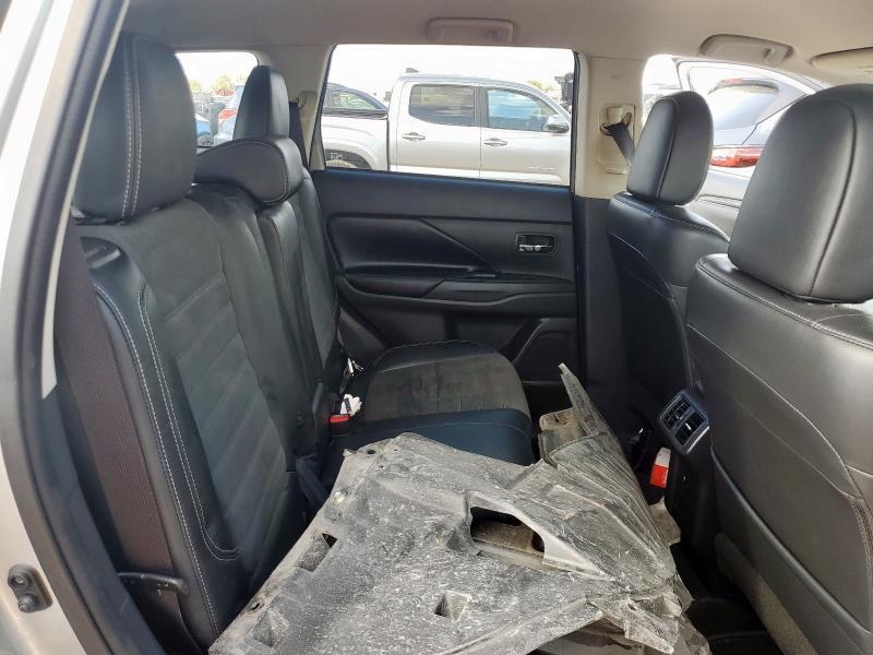 JA4AD3A38KZ042475 - 2019 MITSUBISHI OUTLANDER SE Boz foto 10