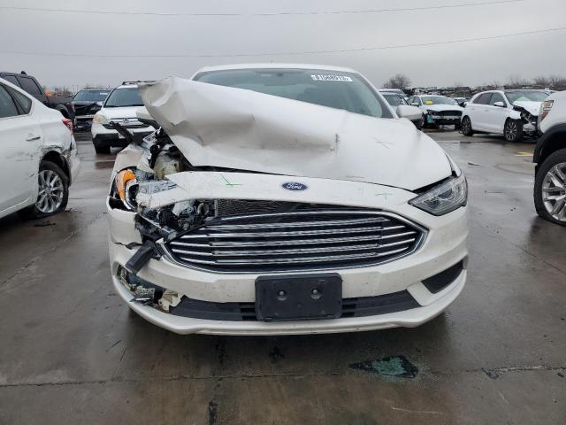 3FA6P0LU9JR286670 - 2018 FORD FUSION SE HYBRID WHITE photo 5