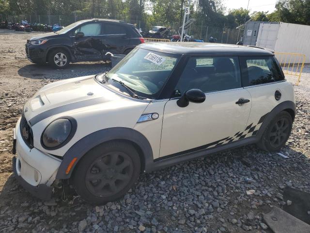 2010 MINI COOPER S, 