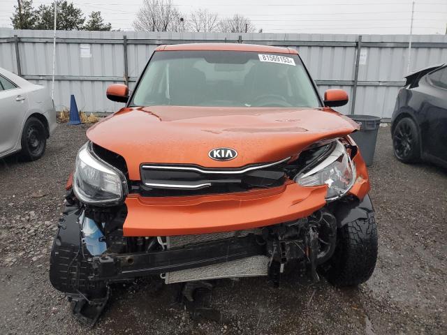 KNDJP3A56J7516707 - 2018 KIA SOUL + ORANGE photo 5