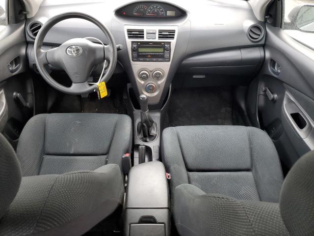 JTDBT903191327853 - 2009 TOYOTA YARIS SILVER photo 8