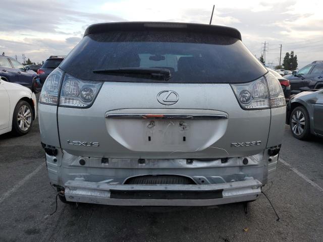 JTJHA31U250079131 - 2005 LEXUS RX 330 SILVER photo 6