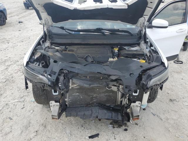 1C4PJLCB2KD313461 - 2019 JEEP CHEROKEE LATITUDE თეთრი ფოტო 12