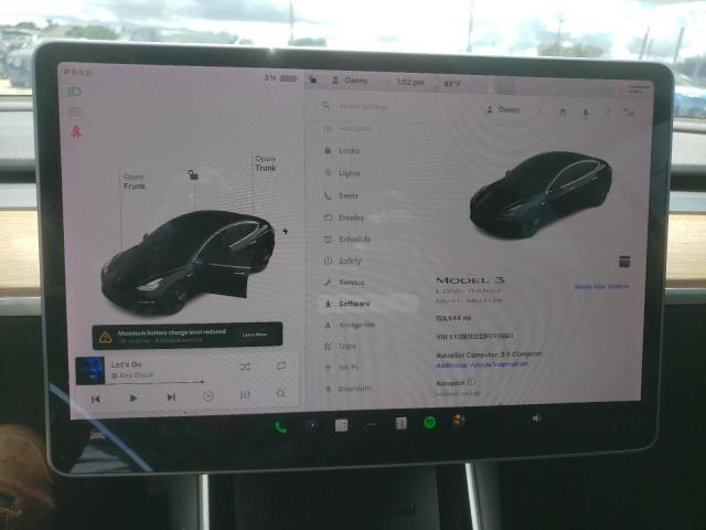 5YJ3E1EB2JF093993 - 2018 TESLA MODEL 3 Siyah fotoğraf 9