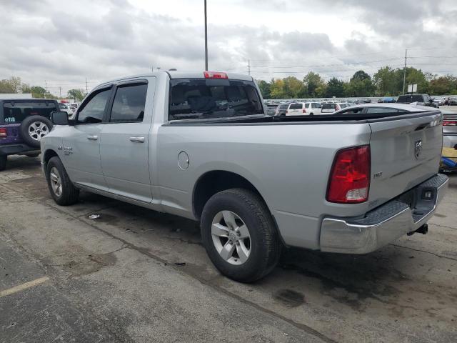 1C6RR6TT5KS584688 - 2019 RAM 1500 CLASS SLT Күміс фото 2