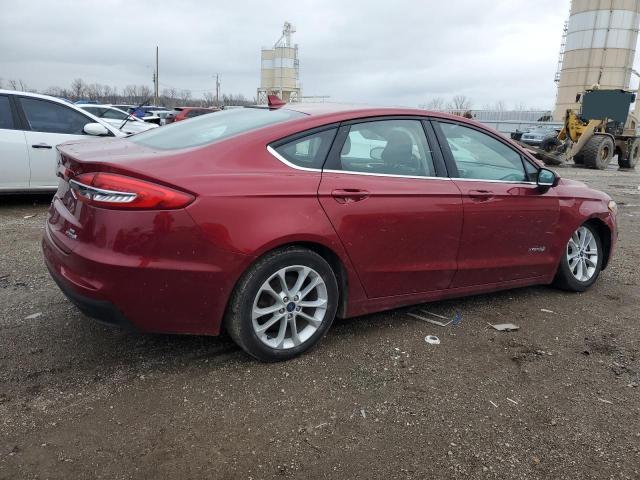 3FA6P0LU6KR131706 - 2019 FORD FUSION SE RED photo 3