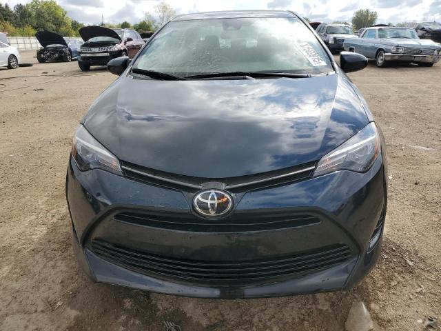 2T1BURHE4JC979952 - 2018 TOYOTA COROLLA L Синий фото 5