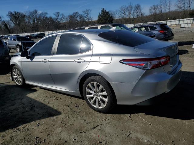 4T1B11HK1KU220692 - 2019 TOYOTA CAMRY L SILVER photo 2