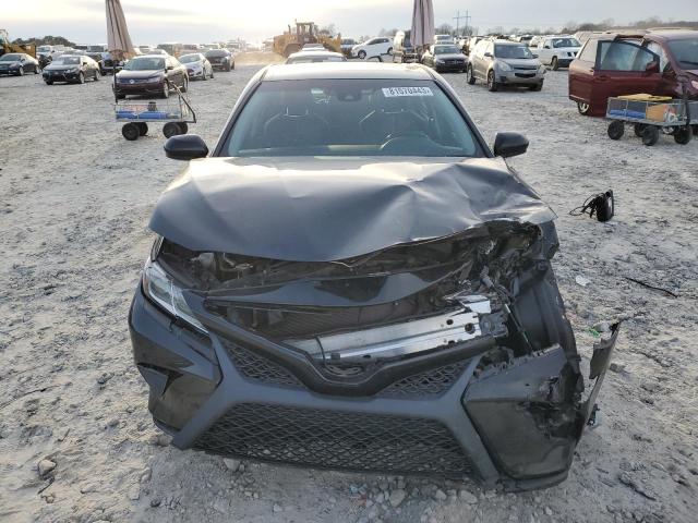 4T1B11HK9JU616299 - 2018 TOYOTA CAMRY L BLACK photo 5