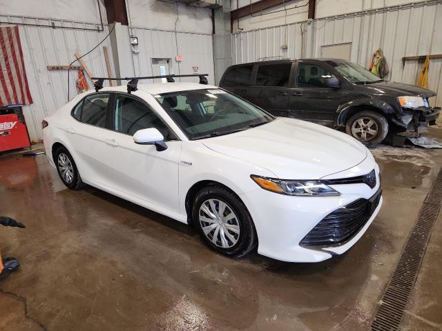 4T1B31HK3KU006491 - 2019 TOYOTA CAMRY LE 白色 照片 4