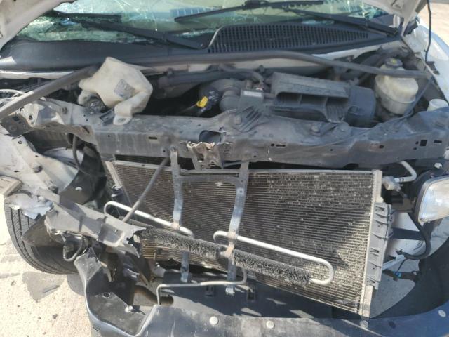 1GCWGFCF7F1255904 - 2015 CHEVROLET EXPRESS G2 WHITE photo 11