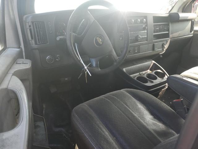 1GCWGFCF7F1255904 - 2015 CHEVROLET EXPRESS G2 WHITE photo 8