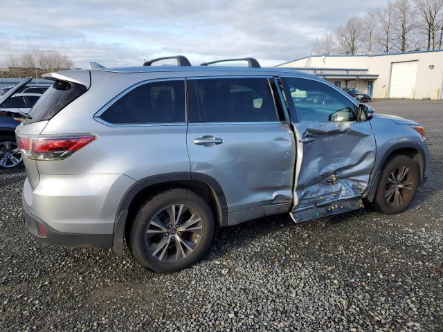 5TDJKRFH7GS279907 - 2016 TOYOTA HIGHLANDER XLE 银色 照片 3