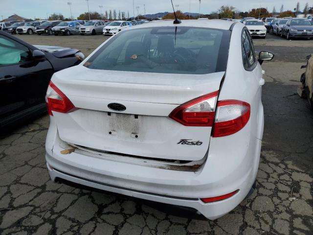 3FADP4AJXGM143725 - 2016 FORD FIESTA S WHITE photo 6