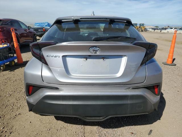 NMTKHMBX5JR019031 - 2018 TOYOTA C-HR XLE 银色 照片 6