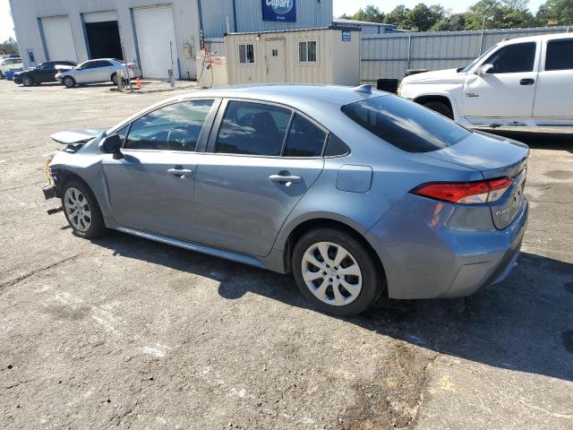 5YFEPMAE5MP230860 - 2021 TOYOTA COROLLA LE SILVER photo 2