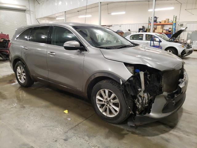 5XYPGDA58KG552290 - 2019 KIA SORENTO LX TAN photo 4