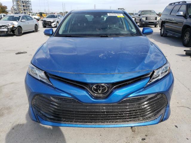 4T1B11HK1KU281699 - 2019 TOYOTA CAMRY L BLUE photo 5