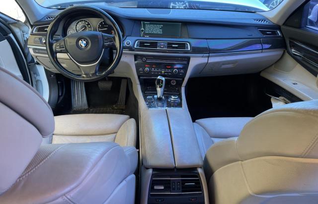 WBAKC8C5XCC434836 - 2012 BMW 750 LXI WHITE photo 9