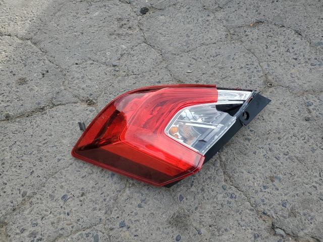 JHMFC1F77JX014853 - 2018 HONDA CIVIC EXL Սպիտակ լուսանկար 12