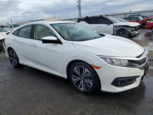 JHMFC1F77JX014853 - 2018 HONDA CIVIC EXL WHITE photo 4