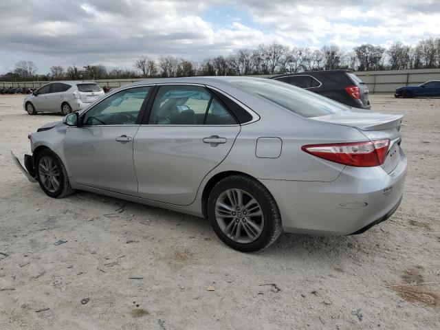 4T1BF1FK8FU031774 - 2015 TOYOTA CAMRY LE SILVER photo 2