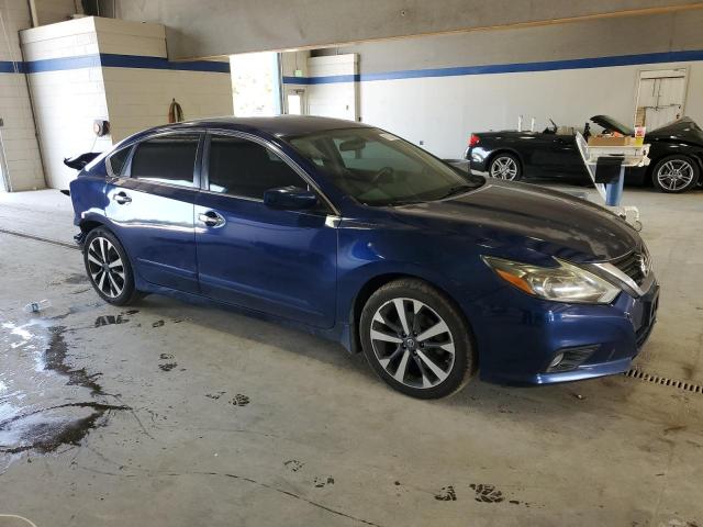 1N4AL3AP3GN374663 - 2016 NISSAN ALTIMA 2.5 BLUE photo 4