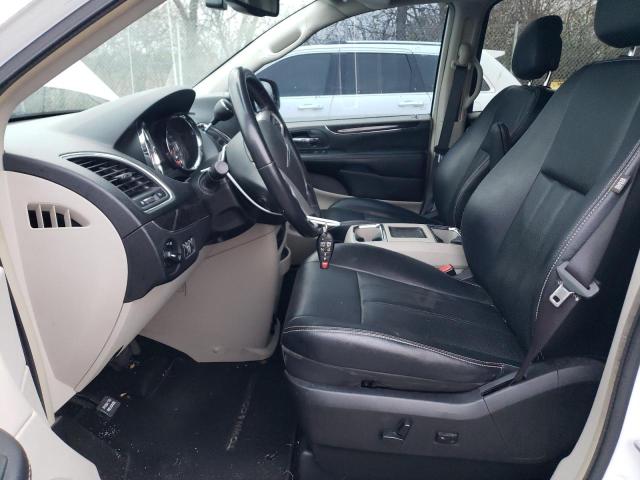 2C4RC1CG2FR697750 - 2015 CHRYSLER TOWN & COU TOURING L WHITE photo 7