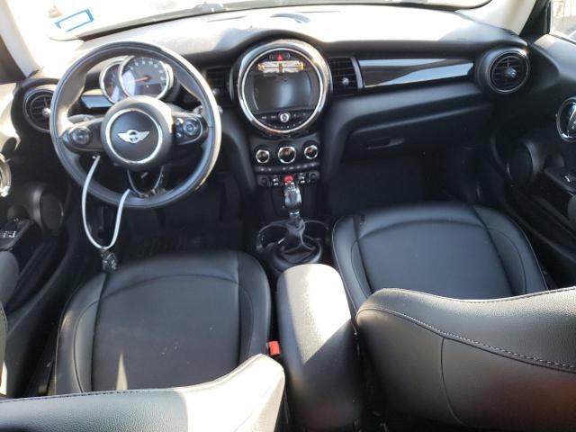 WMWXP5C30H2D16706 - 2017 MINI COOPER GRAY photo 8