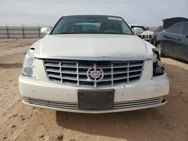 1G6KD57Y96U204824 - 2006 CADILLAC DTS WHITE photo 5