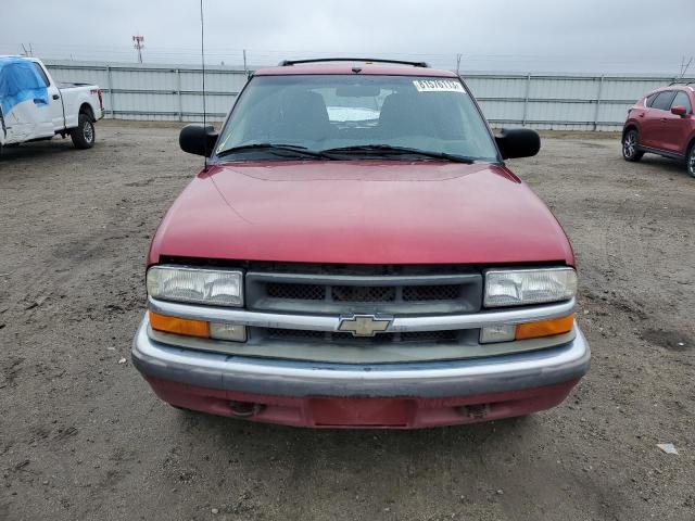 1GNDT13W9Y2213874 - 2000 CHEVROLET BLAZER BURGUNDY photo 5