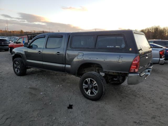 3TMMU4FNXAM020853 - 2010 TOYOTA TACOMA DOUBLE CAB LONG BED GRAY photo 2