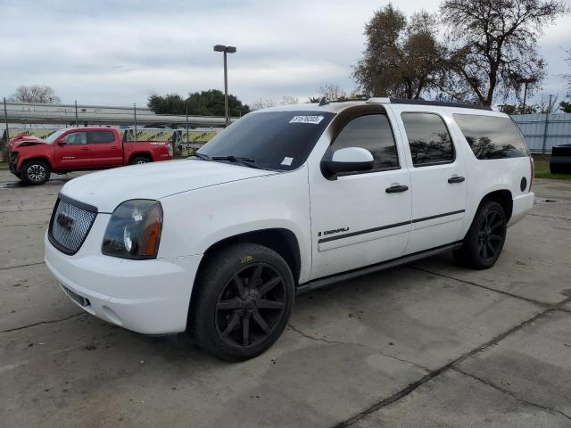 1GKFC062X9J107384 - 2009 GMC YUKON XL DENALI WHITE photo 1