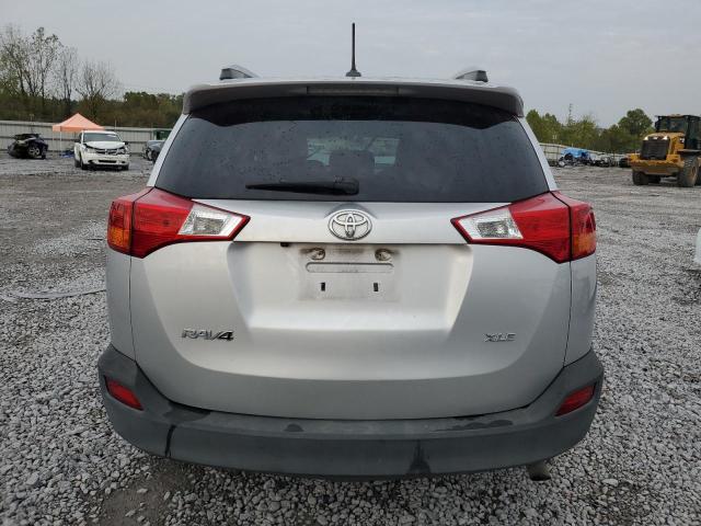 2T3WFREV3FW136614 - 2015 TOYOTA RAV4 XLE SILVER photo 6
