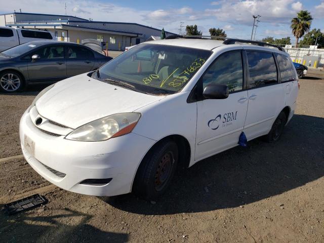 2009 TOYOTA SIENNA CE, 