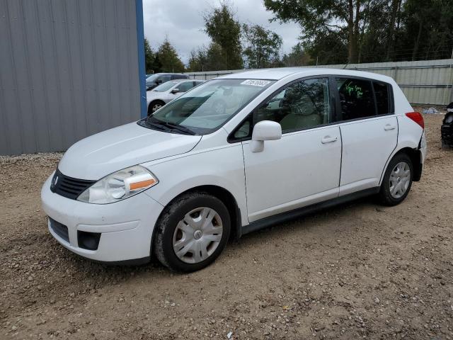 3N1BC1CP2BL398061 - 2011 NISSAN VERSA S WHITE photo 1