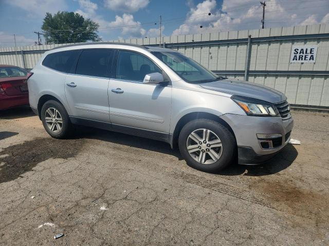 1GNKVHKD7GJ242322 - 2016 CHEVROLET TRAVERSE LT SILVER photo 4