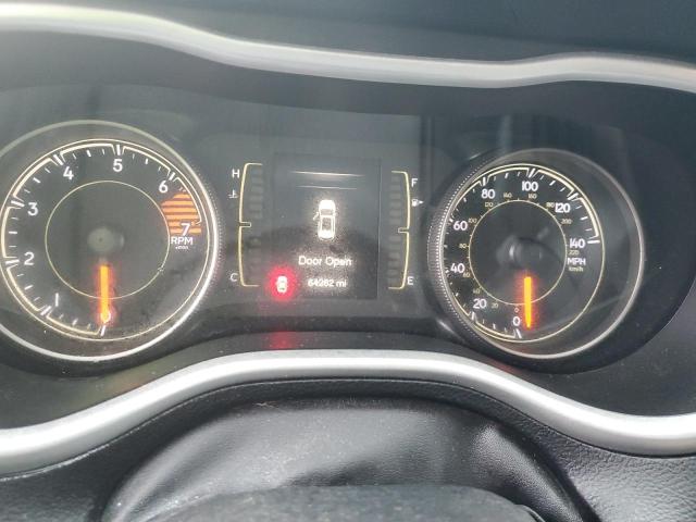 1C4PJMCB5JD547615 - 2018 JEEP CHEROKEE LATITUDE فضي صورة 9