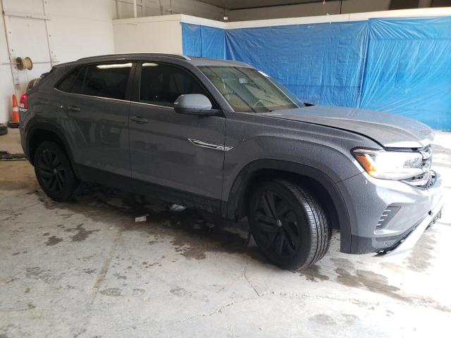 1V2KE2CA4NC203987 - 2022 VOLKSWAGEN ATLAS CROS SE GRAY photo 4