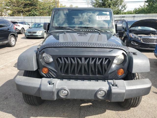 1J4BA3H17BL605732 - 2011 JEEP WRANGLER U SPORT Կանաչ լուսանկար 5