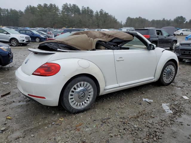 3VW5P7AT1DM818145 - 2013 VOLKSWAGEN BEETLE WHITE photo 3