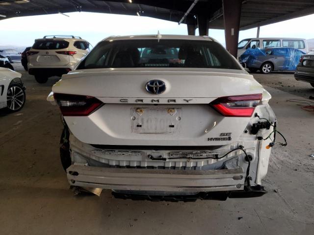 4T1G31AK7PU609466 - 2023 TOYOTA CAMRY SE NIGHT SHADE WHITE photo 6
