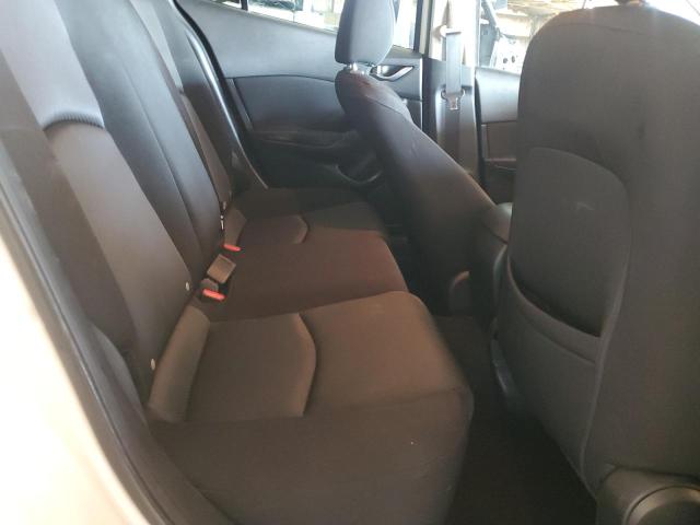 3MZBN1U7XHM105531 - 2017 MAZDA 3 SPORT WHITE photo 10