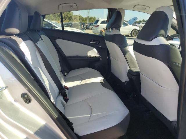 JTDKARFU3H3534401 - 2017 TOYOTA PRIUS Argent photo 10