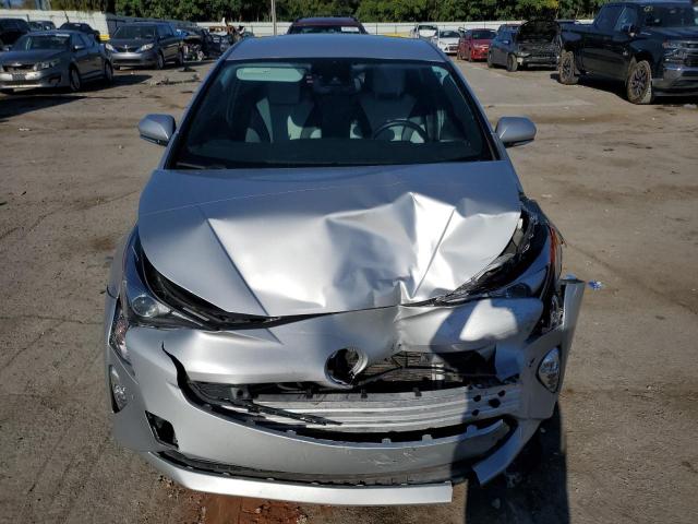 JTDKARFU3H3534401 - 2017 TOYOTA PRIUS Argent photo 5
