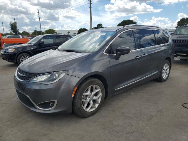 2C4RC1EG6HR796359 - 2017 CHRYSLER PACIFICA TOURING L PLUS GRAY photo 1
